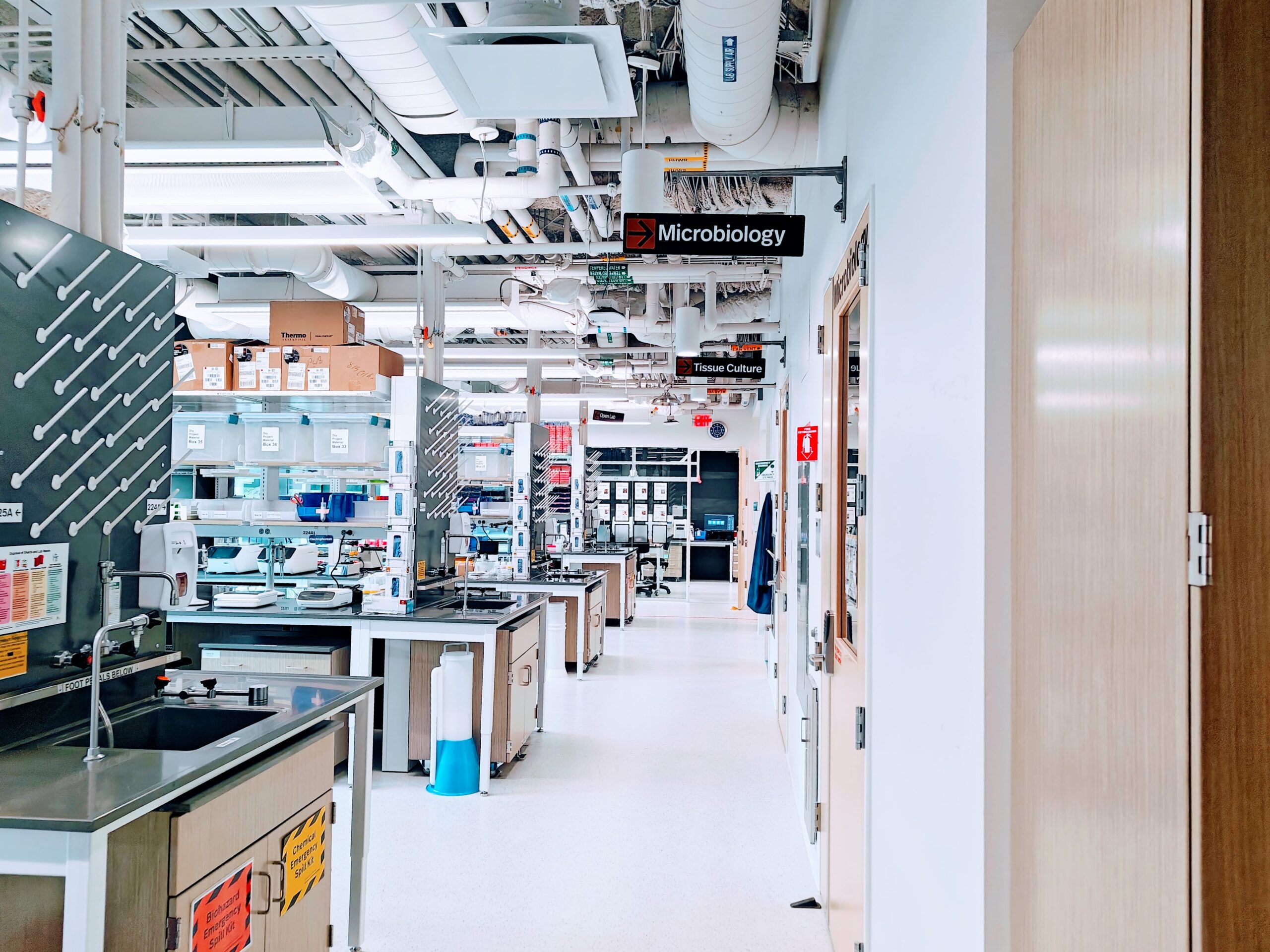 Northeastern University's Wet Lab Makerspace work benches.