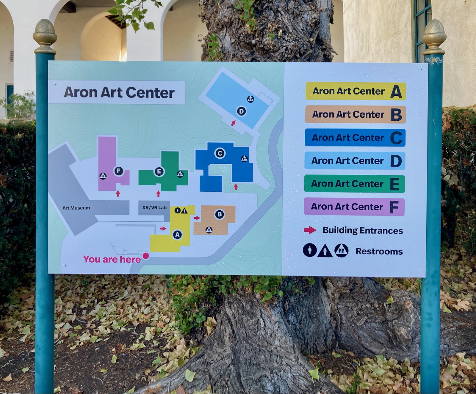 Map of the Aron Art Center