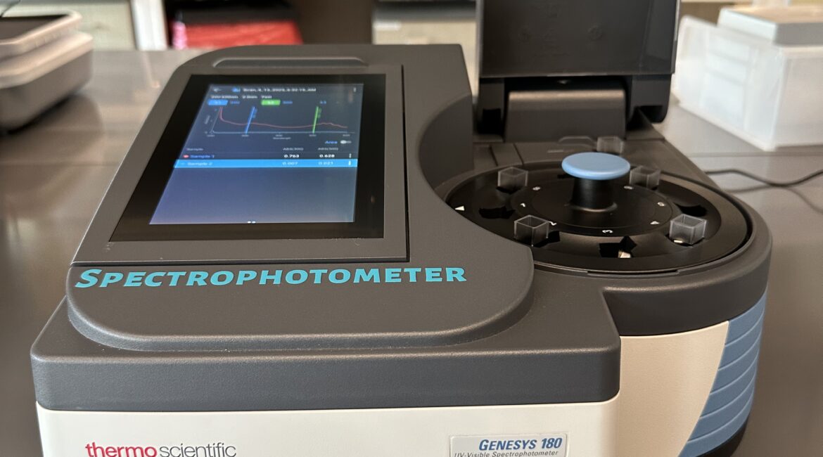 Spectrophotometer