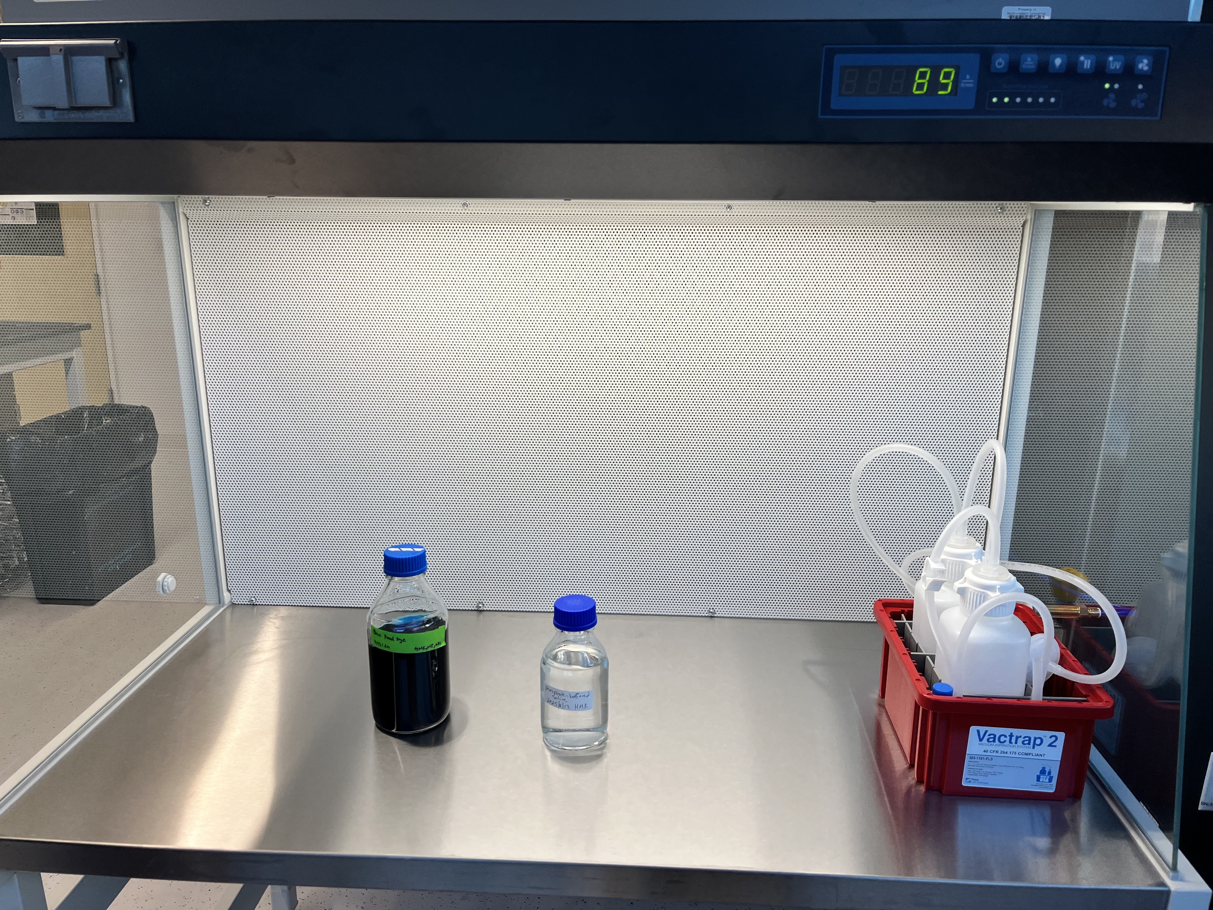 Materials spaced apart inside the clean bench to allow airflow